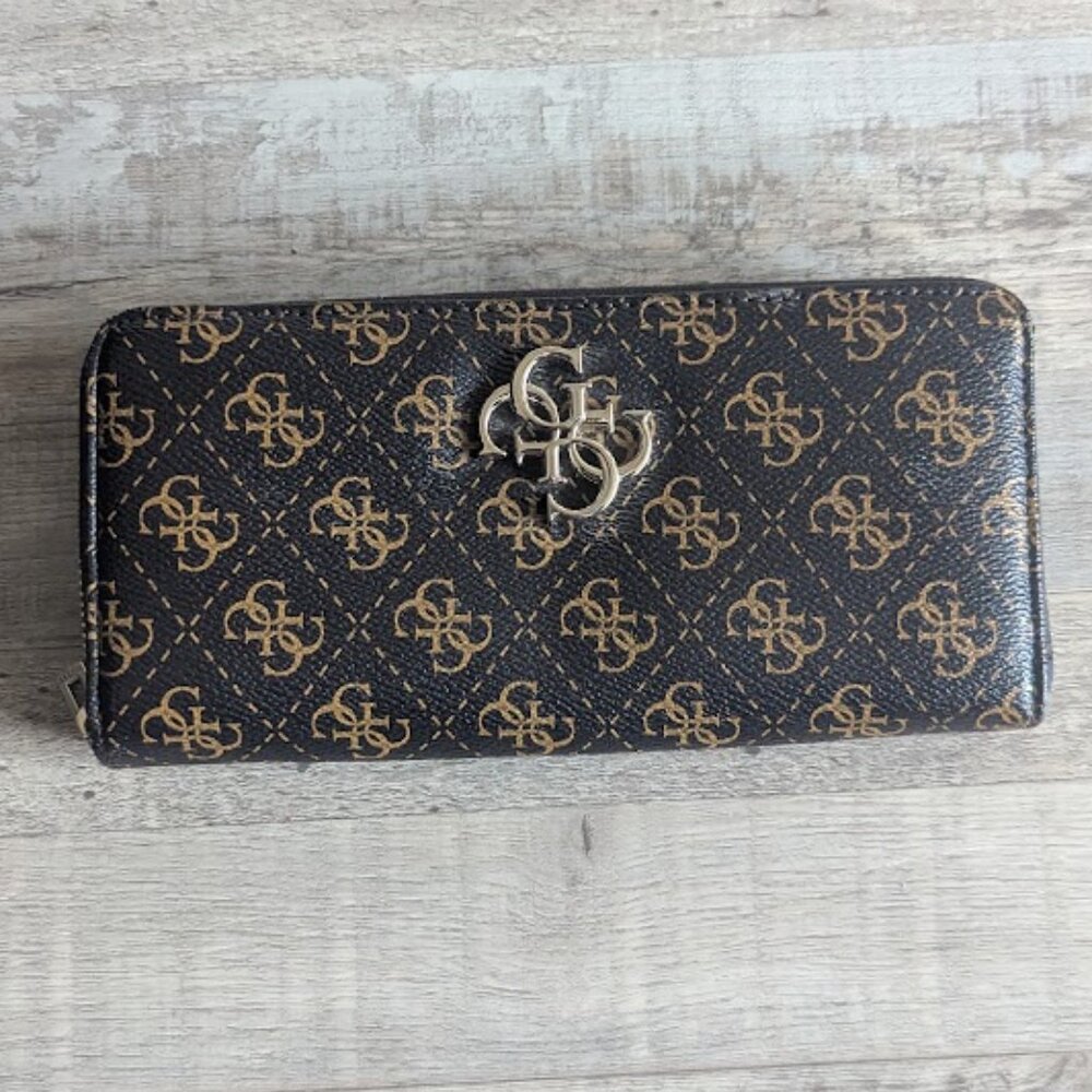 GUESS Brown Signature Quattro G Logo Monogram Zip-Around Long Wallet